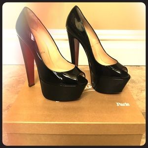 Christian Louboutin Altareva Blk Patent 38
